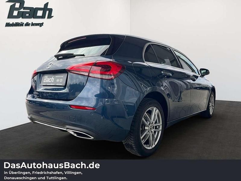 Gebraucht Mercedes A250 Progressive 218 PS (160 kW) 2021 Blau Limousine