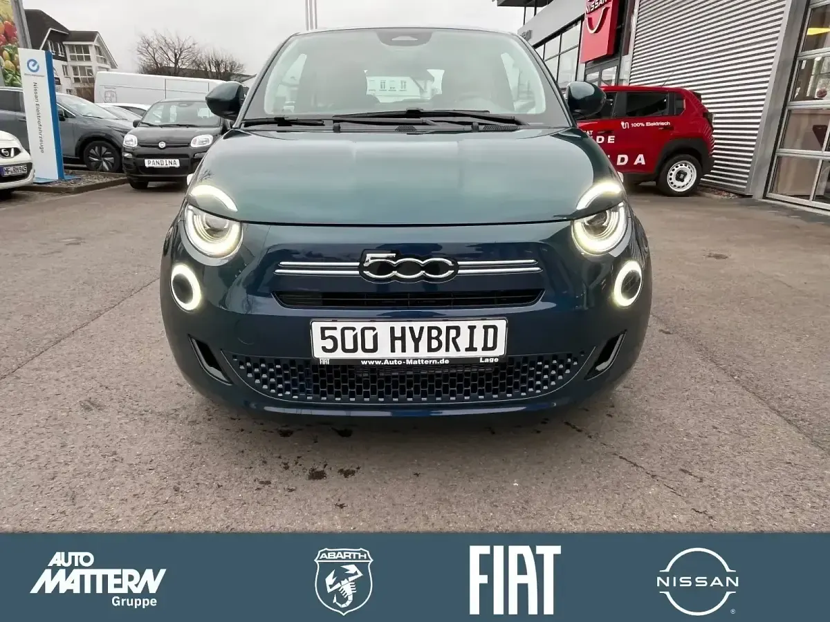 Neu Fiat 500 48 PS (35 kW) 2026 Grün Limousine