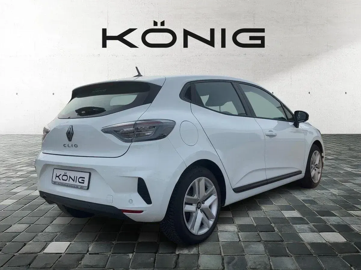 Gebraucht Renault Clio V Evolution 67 PS (49 kW) 2023 Weiß Limousine