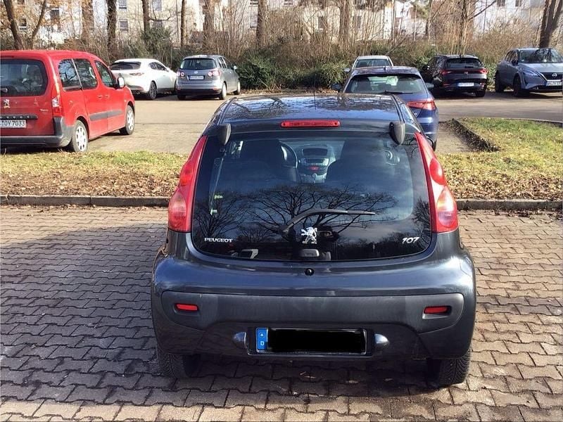 Gebraucht Peugeot 107 Filou 68 PS (50 kW) 2009 Grau Kleinwagen