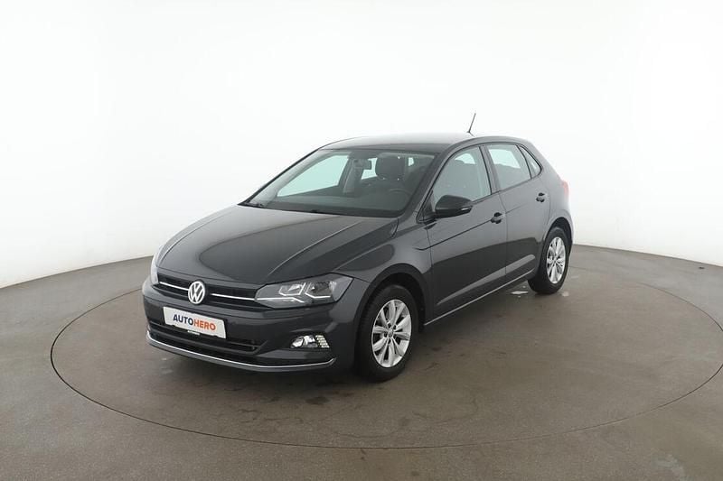 Grau Gebraucht 2019 VW Polo Highline Limousine | 13.600 € (Fairer Preis) - Bild 1/3