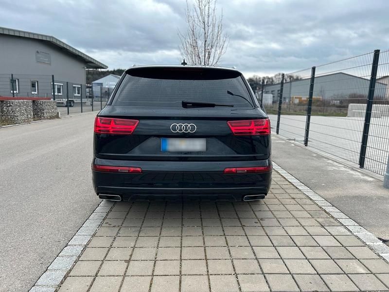 Gebraucht Audi Q7 S-Line 272 PS (200 kW) 2015 Schwarz SUV