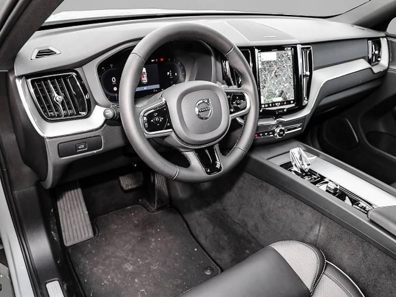 Usata Volvo XC60 Plus 250 CV (183 kW) 2023 Grigio SUV