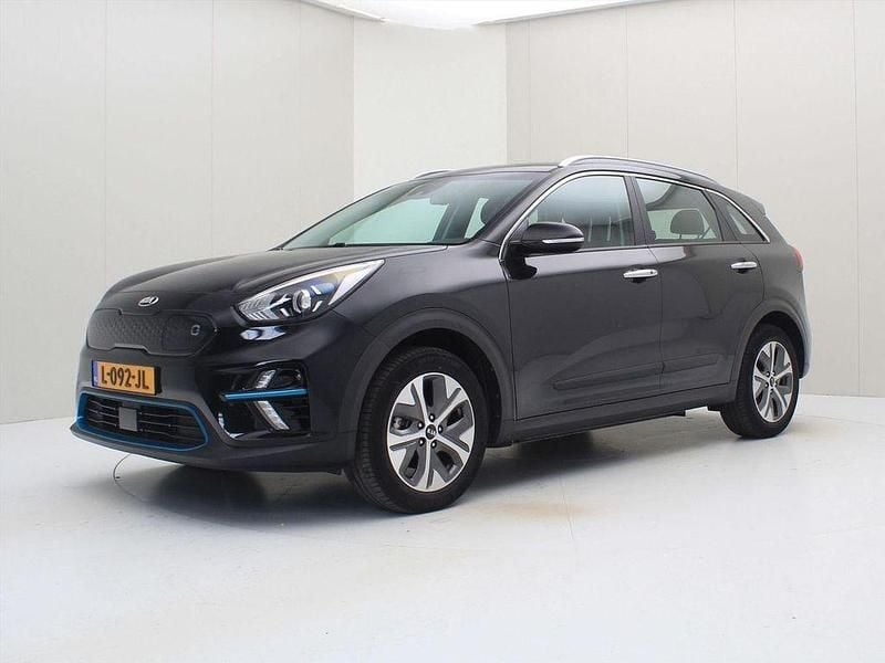 Schwarz Gebraucht 2021 Kia e-Niro 2 SUV | 17.900 € (Guter Preis) - Bild 1/4