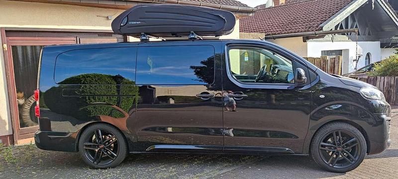 Schwarz Gebraucht 2017 Citroën Spacetourer Business Class Van | 25.850 € (Fairer Preis) - Bild 1/4