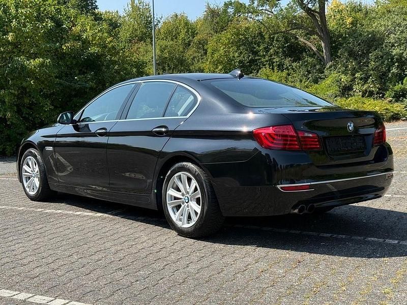 Gebraucht BMW 530 Luxury Line 258 PS (189 kW) 2015 Schwarz Limousine