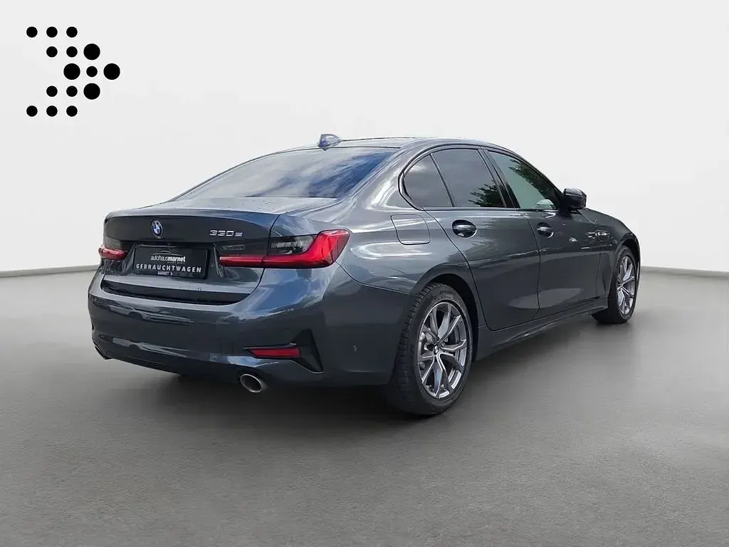 Gebraucht BMW 330 Sport Line 252 PS (185 kW) 2020 Mineralgrau Limousine