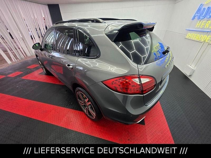Second-hand Porsche Cayenne 245 CP (180 kW) 2012 Gri SUV