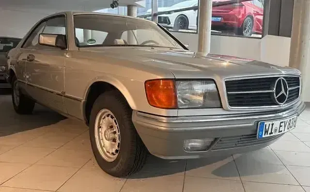 Gebraucht Mercedes 500 231 PS (169 kW) 1983 Silber Coupé