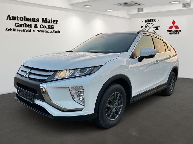 S) (weiss Gebraucht 2018 Mitsubishi Eclipse Cross Basis SUV | 14.990 € (Guter Preis) - Bild 1/4