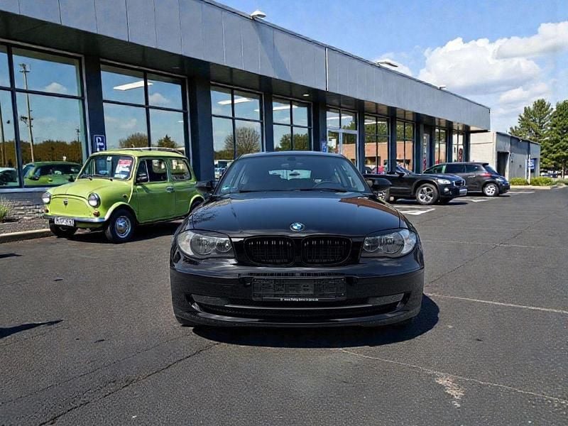 Gebraucht BMW 116 Advantage 122 PS (89 kW) 2008 Schwarz Kleinwagen