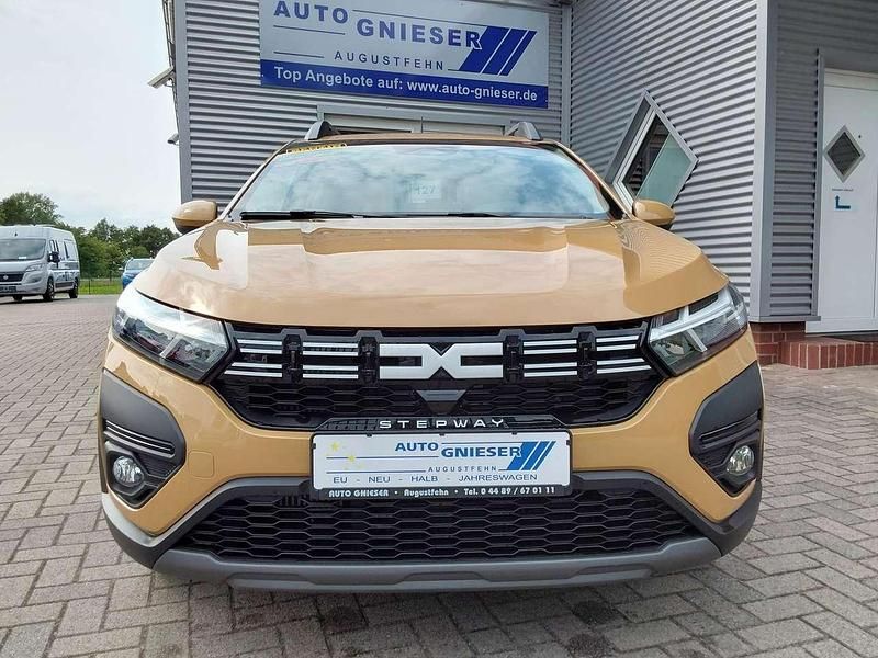 Neu Dacia Sandero Expression 91 PS (66 kW) 2025 Beige SUV