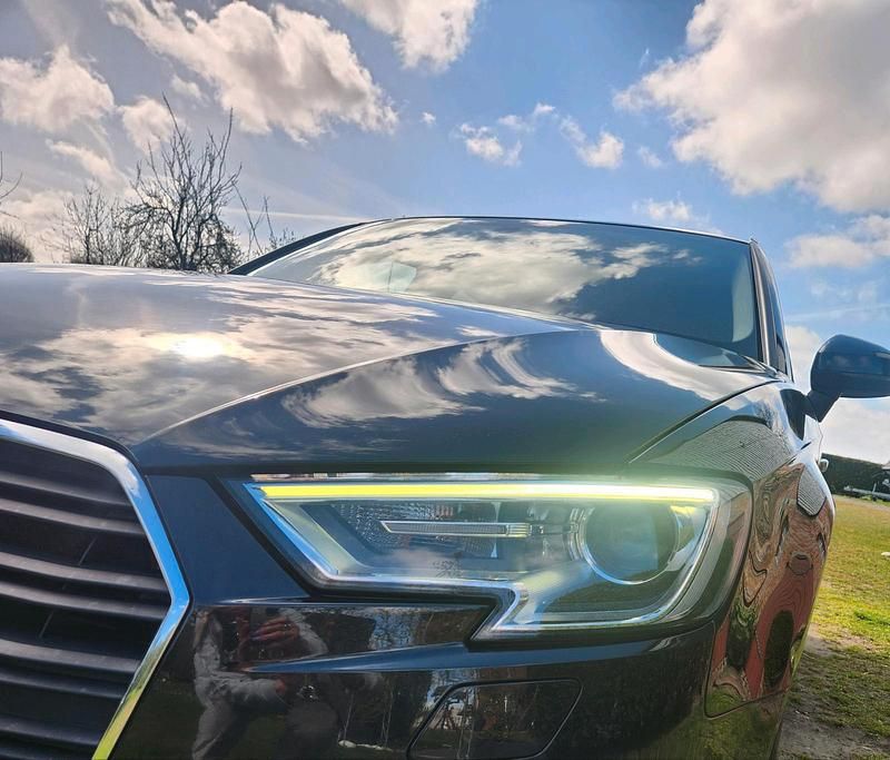 Gebraucht Audi A3 150 PS (110 kW) 2019 Schwarz Limousine