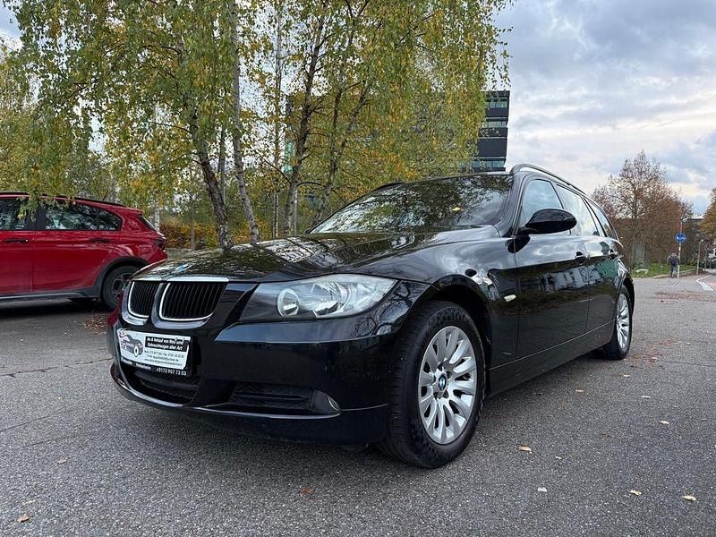 Schwarz Gebraucht 2006 BMW 320 Advantage Kombi | 2.980 € (Fairer Preis) - Bild 1/4