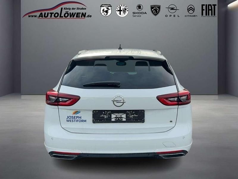 Gebraucht Opel Insignia Ultimate 174 PS (127 kW) 2022 Jade weiss/arktis weiss Kombi