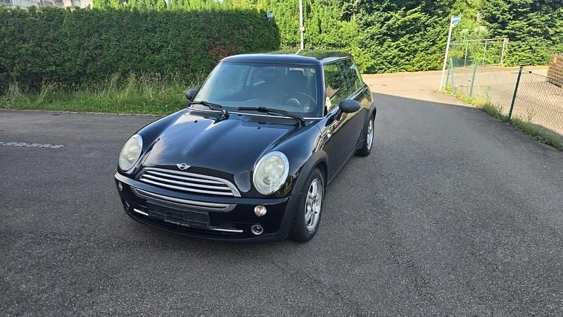 Gebraucht Mini Cooper 90 PS (66 kW) 2005 Schwarz Kleinwagen