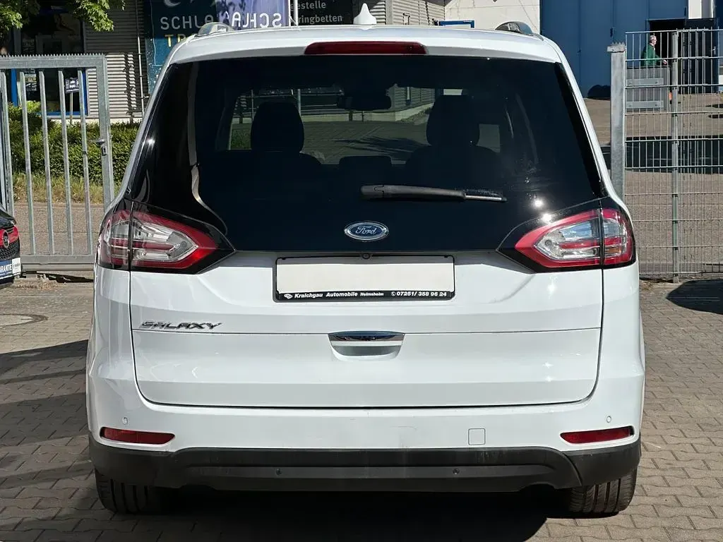 Gebraucht Ford Galaxy 150 PS (110 kW) 2021 Weiß Van / Kleinbus