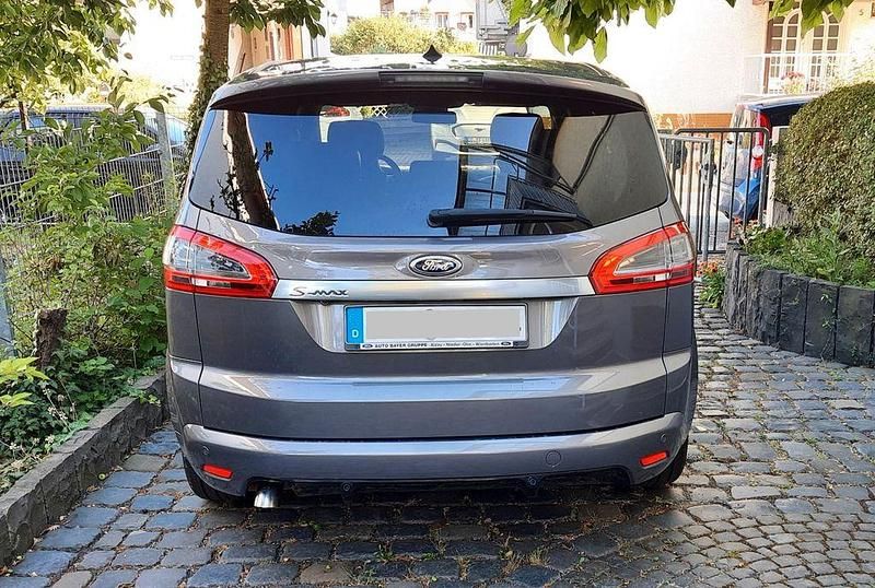 Gebraucht Ford S-MAX Titanium S 163 PS (119 kW) 2013 Grau Van / Kleinbus