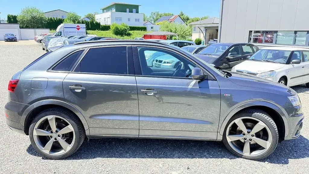 Gebraucht Audi Q3 S-line plus 211 PS (155 kW) 2014 Grau SUV