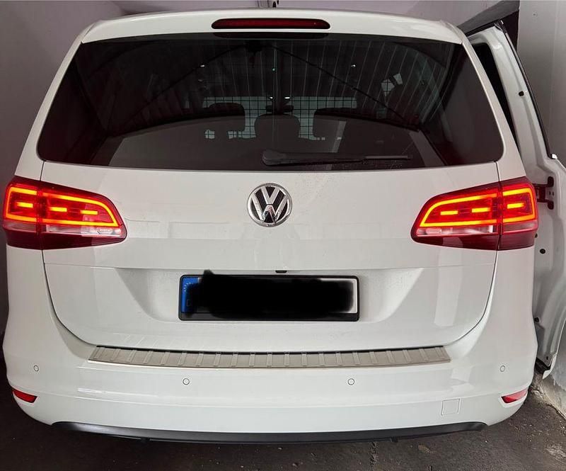 Gebraucht VW Sharan Highline 150 PS (110 kW) 2020 Weiß Van / Kleinbus