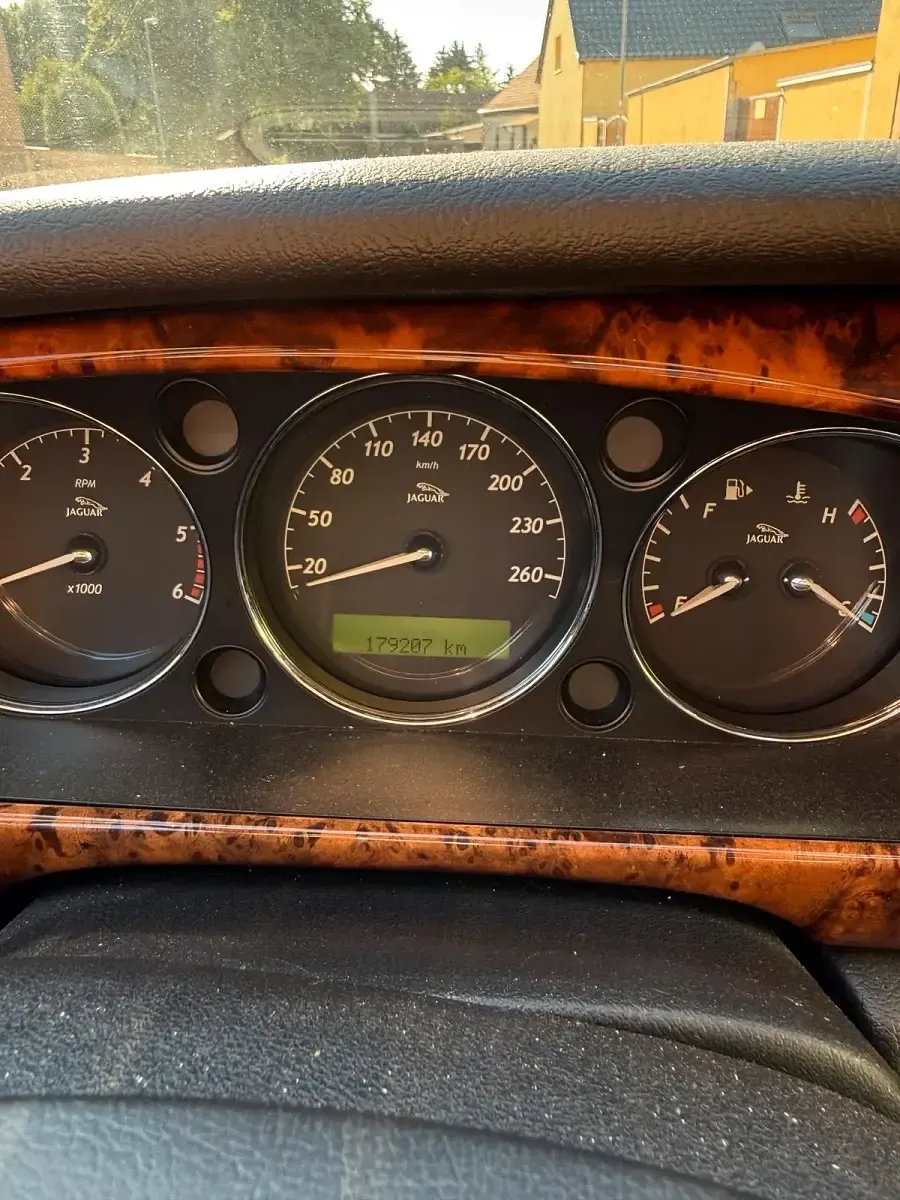 Gebraucht Jaguar XJ6 Executive 207 PS (152 kW) 2006 Silber Limousine