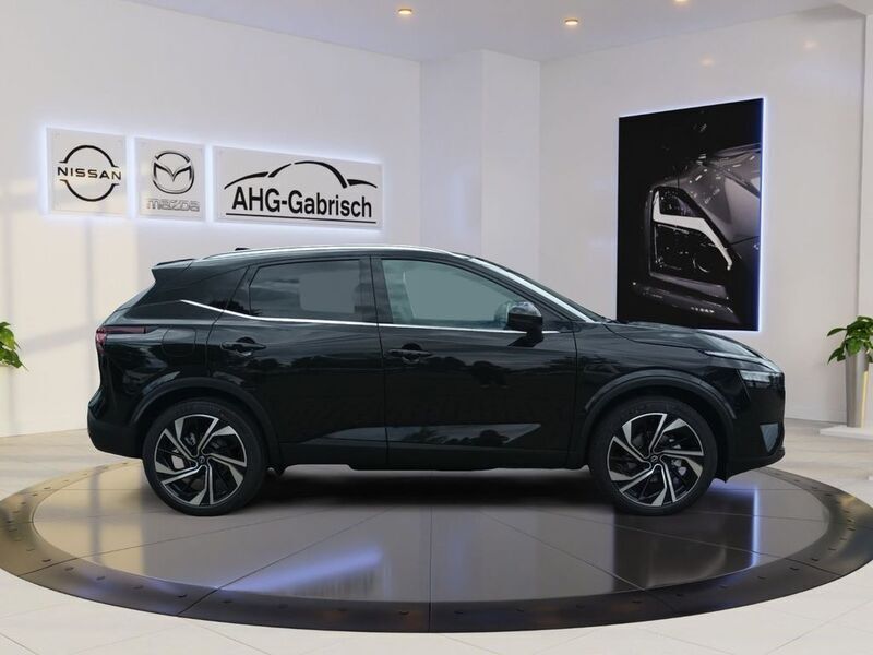 Gebraucht Nissan Qashqai Tekna+ 190 PS (139 kW) 2024 Black (m) SUV