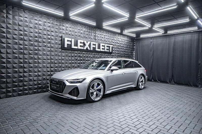 Blau Gebraucht 2020 Audi RS6 Exclusive Kombi | 79.900 € (Guter Preis) - Bild 1/4