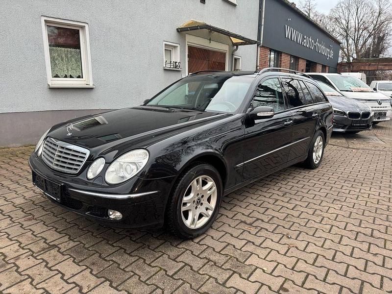 Gebraucht Mercedes E240 177 PS (130 kW) 2003 Schwarz Kombi