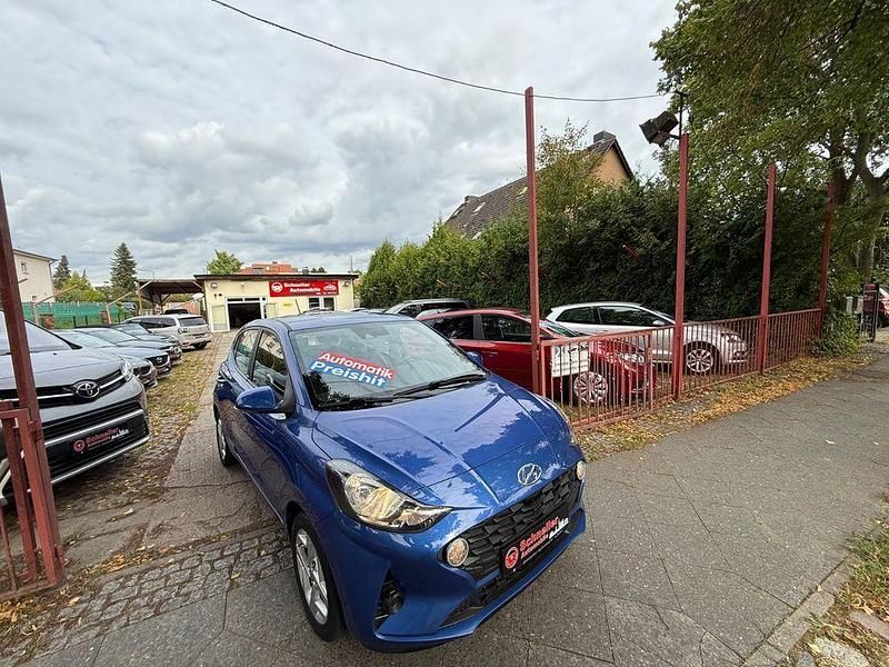 Blau Gebraucht 2021 Hyundai i10 Trend Kleinwagen | 13.800 € (Guter Preis) - Bild 1/4