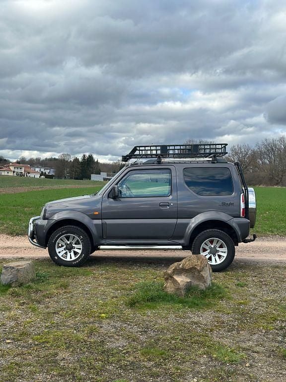 Gebraucht Suzuki Jimny Comfort 86 PS (63 kW) 2011 Grau SUV