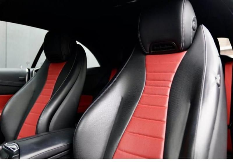 Gebraucht Mercedes E300 AMG line 286 PS (210 kW) 2018 Schwarz Cabrio