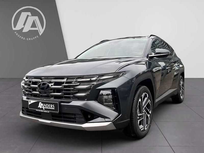 Neu Hyundai Tucson Prime 239 PS (175 kW) 2026 Cypress green SUV