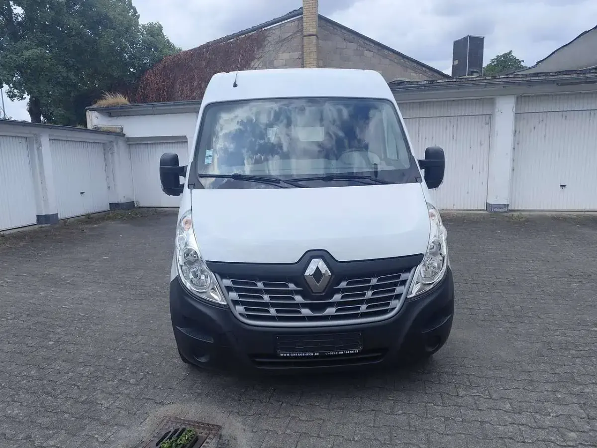 Gebraucht Renault Master 131 PS (96 kW) 2017 Weiß Van