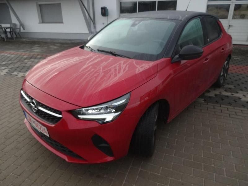 Rot Gebraucht 2021 Opel Corsa-e Edition Kleinwagen | 11.900 € (Superpreis) - Bild 1/4