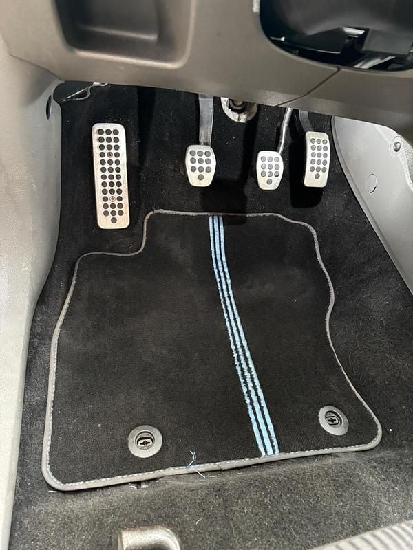 Gebraucht Ford Focus 101 PS (74 kW) 2010 Weiß Coupé