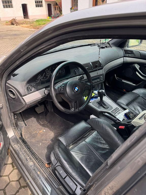 Gebraucht BMW 520 170 PS (125 kW) 2002 Silber Limousine