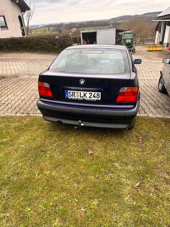 Gebraucht BMW 316 102 PS (75 kW) 1998 Blau Coupé