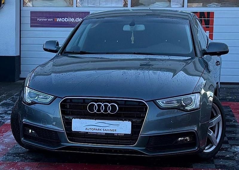 Grau Gebraucht 2013 Audi A5 Sportback Comfort Kleinwagen | 7.999 € (Superpreis) - Bild 1/4