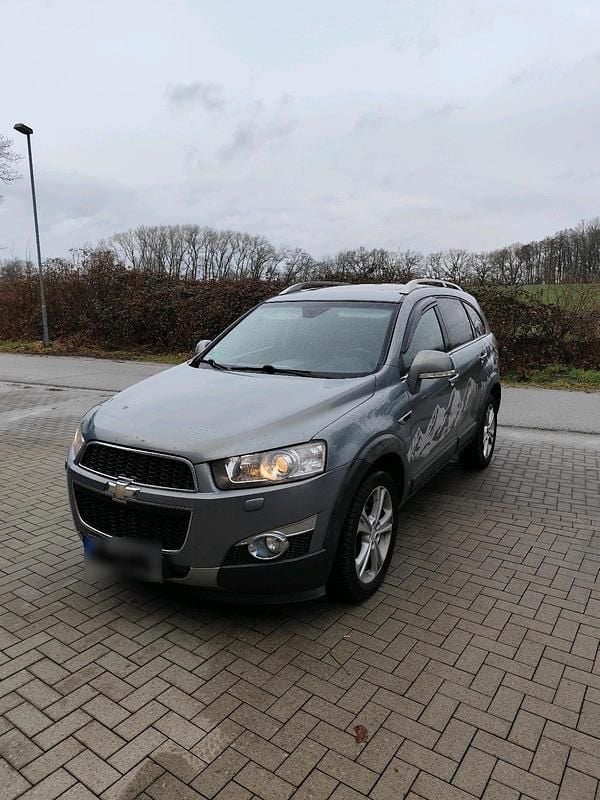 Gebraucht Chevrolet Captiva LTZ 185 PS (136 kW) 2012 Grau SUV