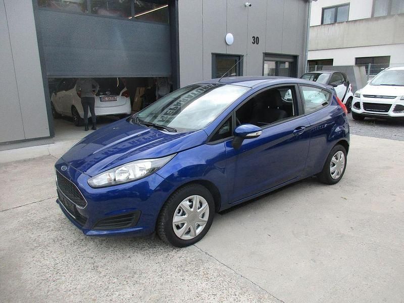 Blau Gebraucht 2014 Ford Fiesta SYNC Edition Kleinwagen | 4.790 € (Fairer Preis) - Bild 1/4