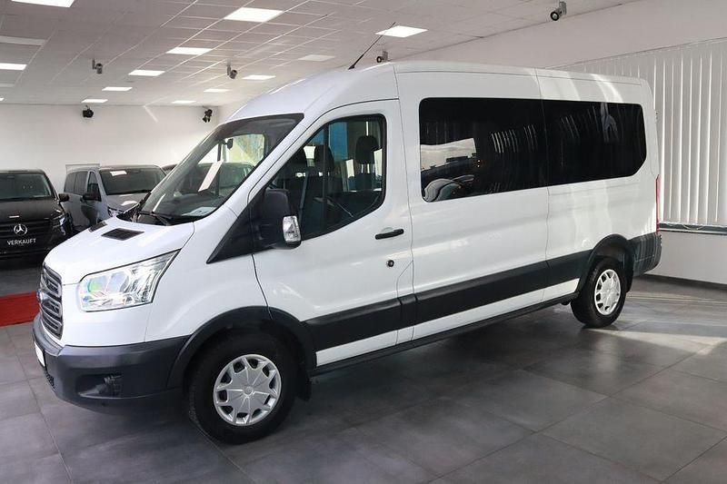 Gebraucht Ford Transit Trend 131 PS (96 kW) 2020 Weiß Van / Kleinbus