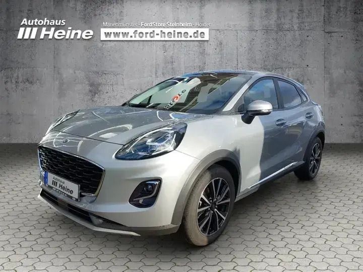 Mineralsilber metallic Gebraucht 2021 Ford Puma Titanium SUV | 19.690 € (Etwas zu teuer) - Bild 1/4
