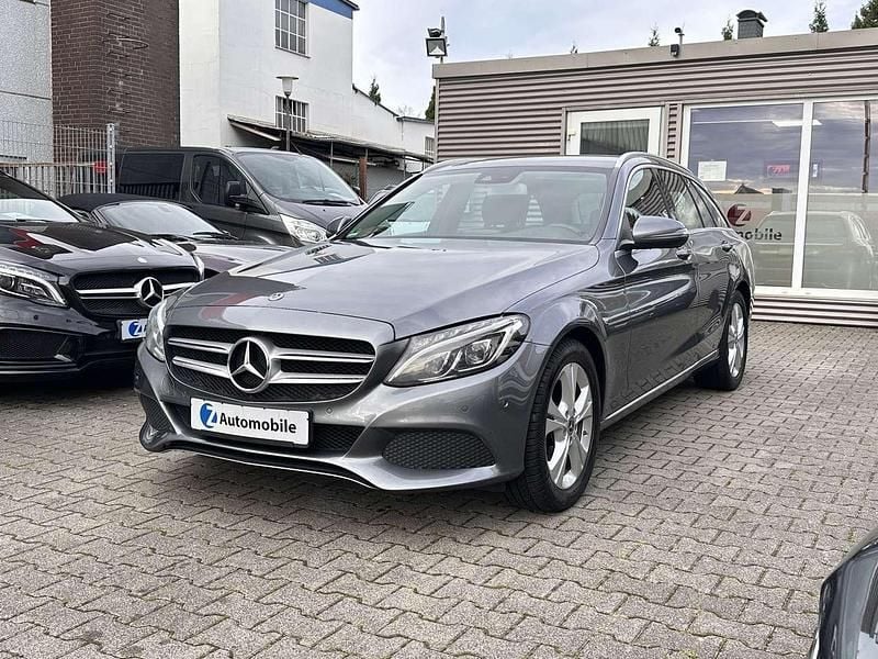 Gebraucht Mercedes C220 170 PS (125 kW) 2017 Selenitgrau  metalliclack Kombi