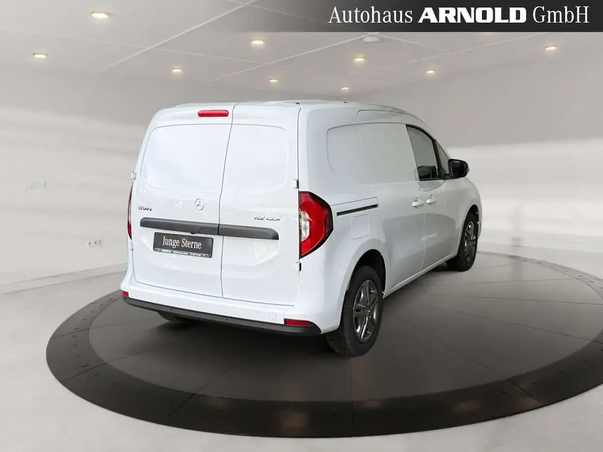 Gebraucht Mercedes Citan 112 116 PS (85 kW) 2026 Weiß Van / Kleinbus