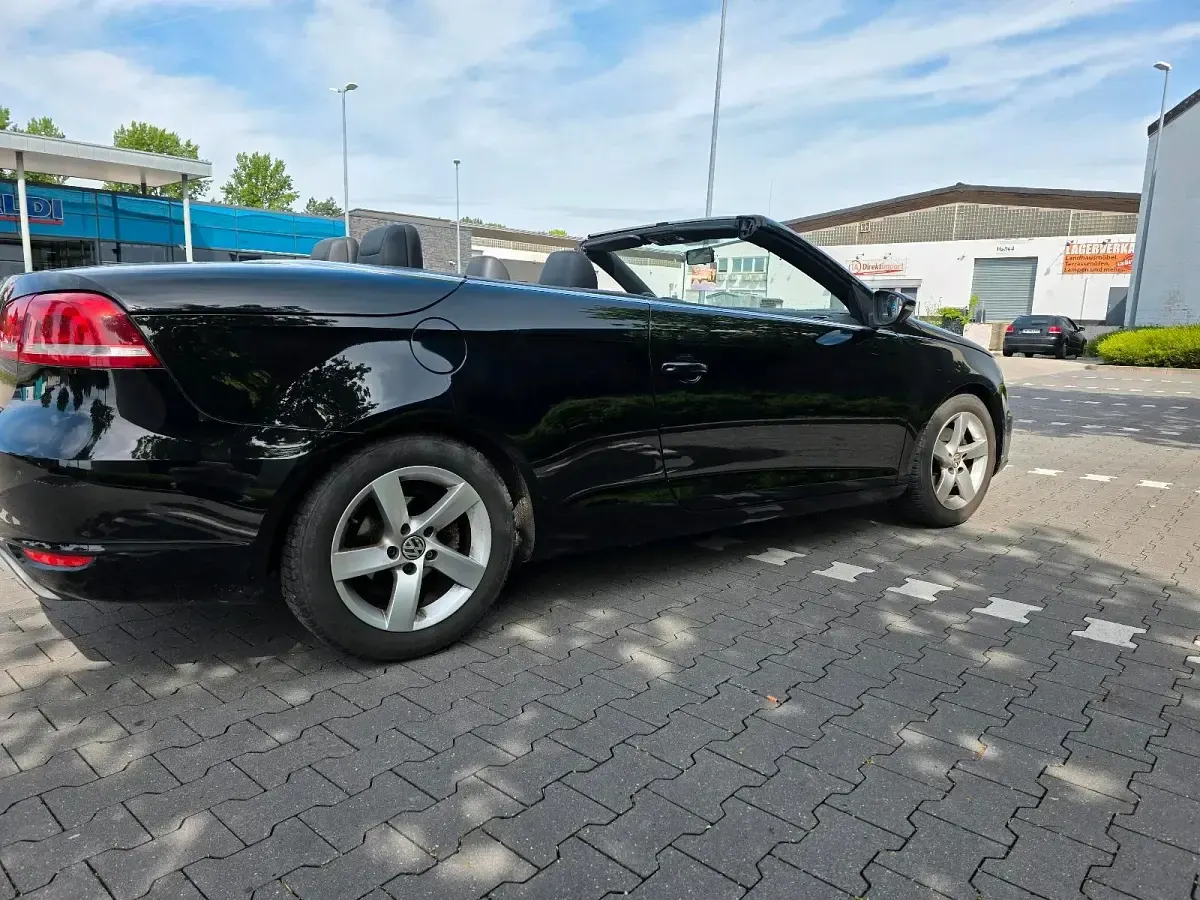 Occasion VW Eos 122 PK (89 kW) 2011 Zwart Cabriolet