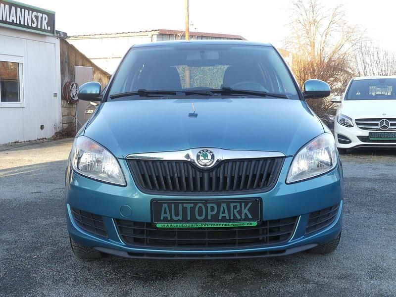 Gebraucht Skoda Fabia Cool Edition 60 PS (44 kW) 2012 Blau Kleinwagen
