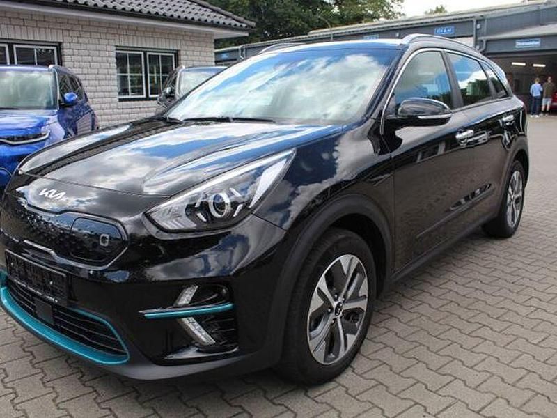 Schwarz Gebraucht 2021 Kia e-Niro Vision SUV | 18.990 € (Etwas zu teuer) - Bild 1/4