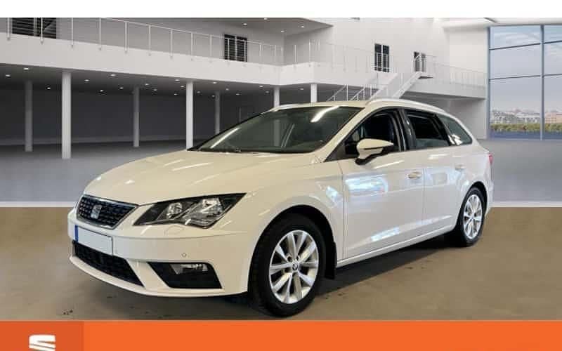 Weiß Gebraucht 2020 Seat Leon ST Style Kombi | 12.590 € (Superpreis) - Bild 1/4
