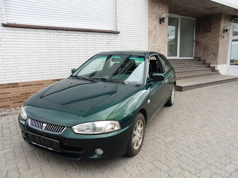 Grün Gebraucht 1999 Mitsubishi Colt Limousine | 850 € (Fairer Preis) - Bild 1/4