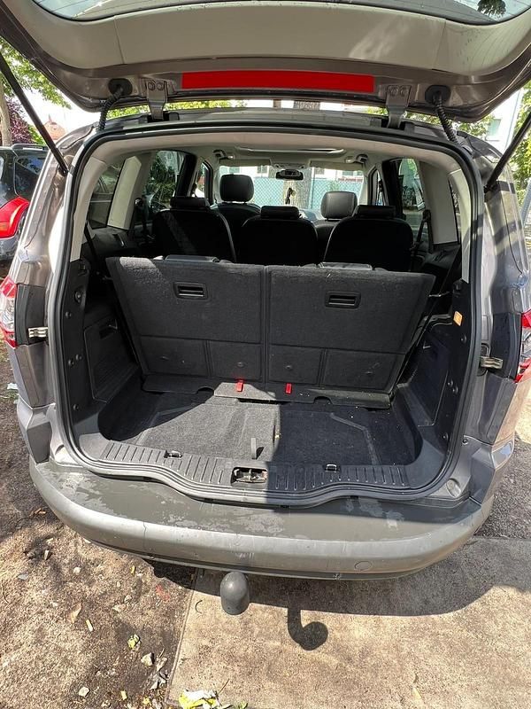 Second-hand Ford C-MAX 159 CP (116 kW) 2012 Gri Monovolum